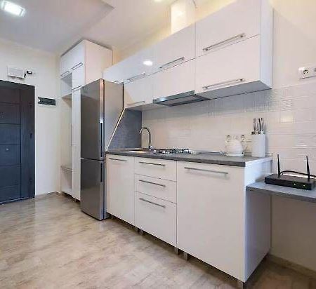 Yalcin Star Residence Diana'S Flat バトゥーミ エクステリア 写真